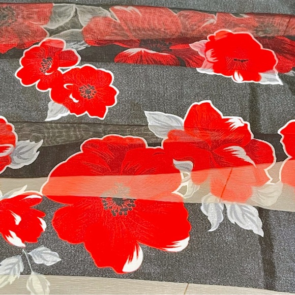 ❄️❄️Women Floral Scarf / Stole - Picture 2 of 7